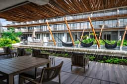 BeUtiful 2BR Oasis | Pool + Gym + Rooftop Lounge