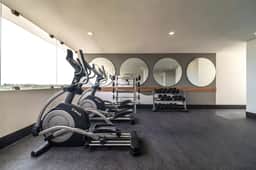 King Studio w/ Balcony, Gym Rooftop Pool | Lik Zama