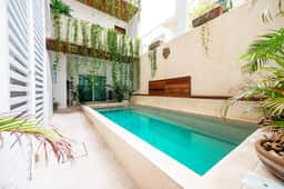 Stylish Studio w/ Rooftop Pool, Walk to Beach +5th