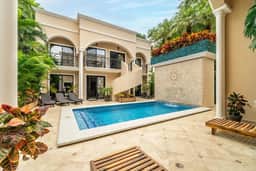 Luxury Playacar Villa by the beach