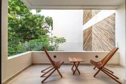 Lux 1BR w/ Rooftop Pool, Close to Beach