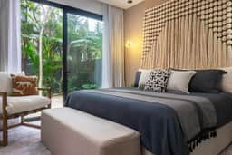 Luxury 4BR Villa w/Private Pool & Rooftop Lounge