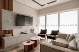 Luxury 2BR w/Rooftop Pool & Gym I Walk to Beach