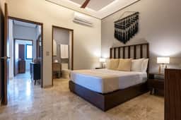 Luxury 2 BR PH w/Private Pool, Walk to Beach