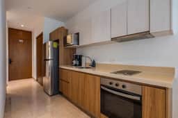 Ipana 1BR | Rooftop Pool & Parking | Near 5th Ave - Image 4