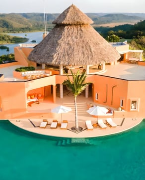 6BD Iconic Villa w/360° Pool & Private Beach