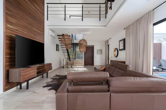 Villa Amalia, 5 bdr w/Private Pool in Aldea  Zama