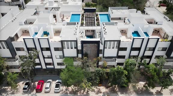 Lux 2 BD w/ Private Plunge Pool + Terrace