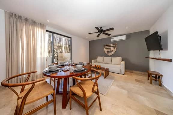 Lux 1 BD King Suite w/ Private Pool @ Aldea Zama