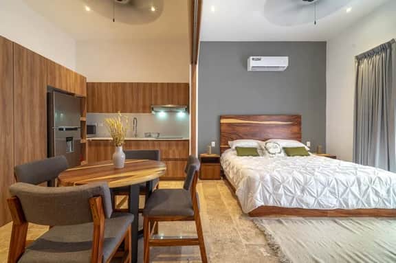 Lux Studio w/ Private Plunge Pool + Gym | Lik Zama