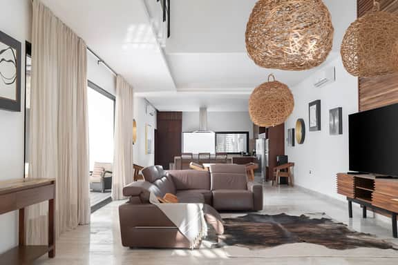 Villa Amalia, 5 bdr w/Private Pool in Aldea  Zama