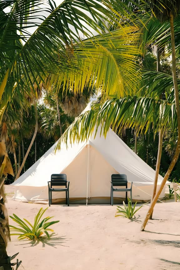 Glamping Overlooking the Caribbean Sea | Orquídea