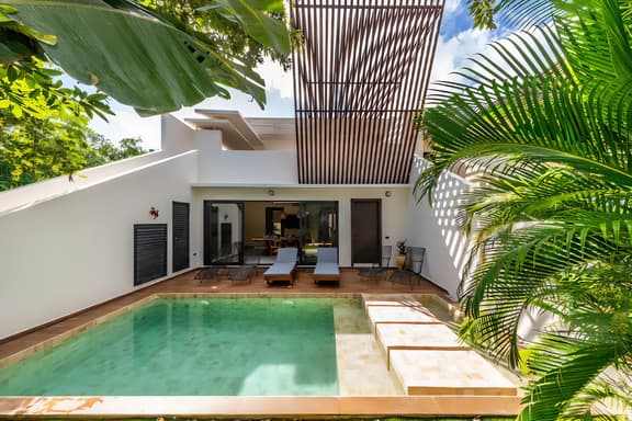 Villa Asana with Stunning Luxury Pool + Rooftop