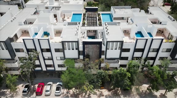 Lux 2 BD Suite w/ Private Plunge Pool + Terrace