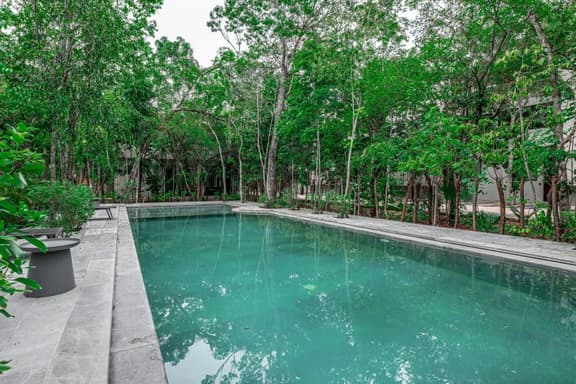 Jungle Park 3BR Home | Private Pool & Gym - Image 1